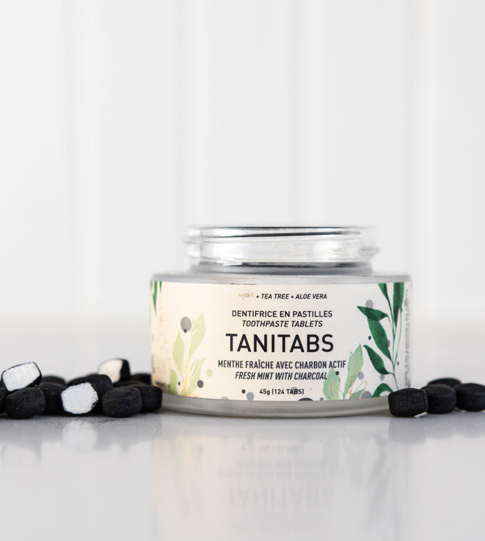 Toothpaste Tablets Charcoal - Refillable Glass Jar - 124 Tabs